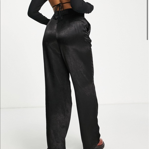 Black satin pants - Picture 2 of 3